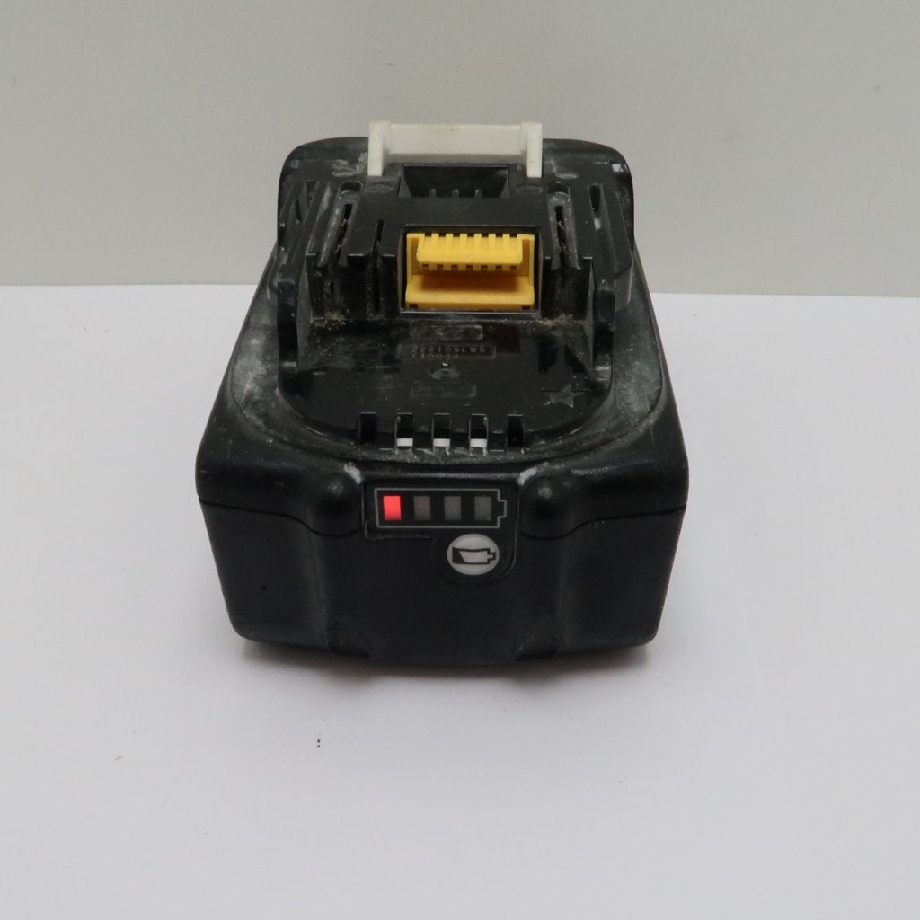Makita 18V 5.0Ah Lithium ION Accu | Redelijke Staat, Makita, Zo goed als nieuw, Support@makita.com, Makita Corporation, 3-11-8, Sumiyoshi-cho, 
Anjo, Aichi 446-8502
Japan