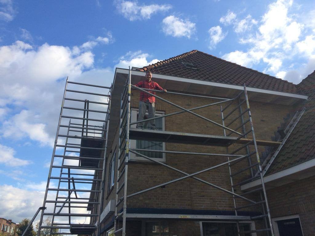 Bouwsteiger 11 Meter Hoog met 11 Jukken en 6 Houten Vloeren, Doe-het-zelf en Verbouw, Ophalen, Zo goed als nieuw, Overige typen