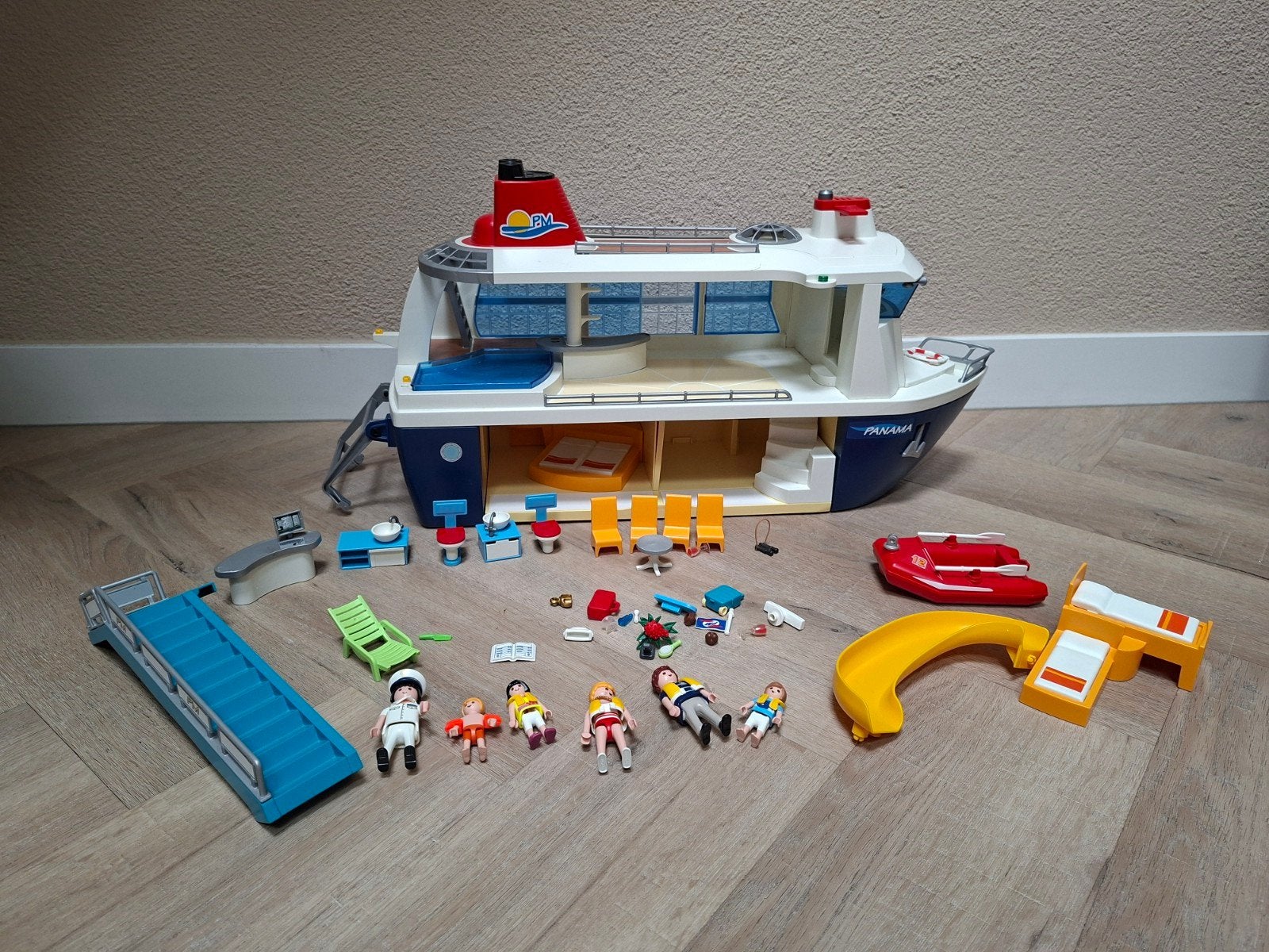 Playmobil Cruiseschip met veel accessoires en figuren, Kinderen en Baby's, Gebruikt, Complete set, Boot/Schip, Family fun