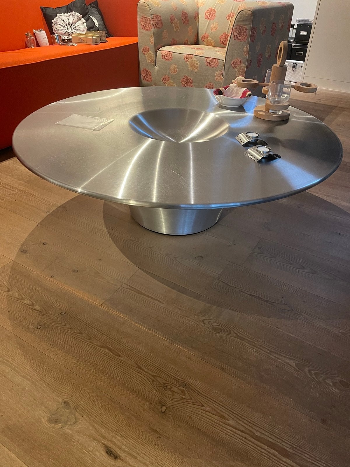 Alien design koffietafel van Cattelan Italy, Yasuhiro Shito, Ophalen, Gebruikt, 100 tot 150 cm, Rond