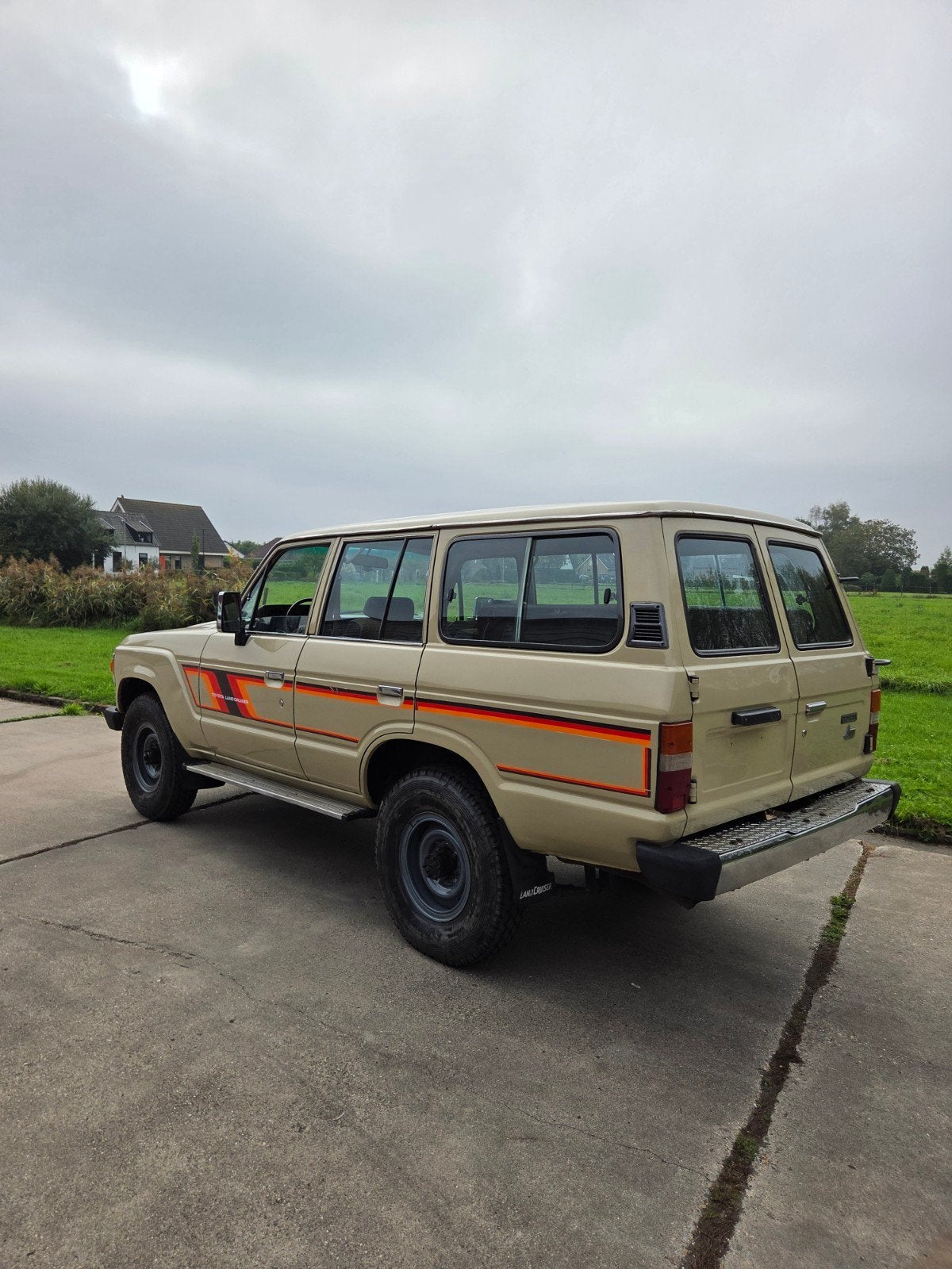 Toyota Landcruiser fj60 1984 airco 9 personen ( hj60 hj61 ), foto 3