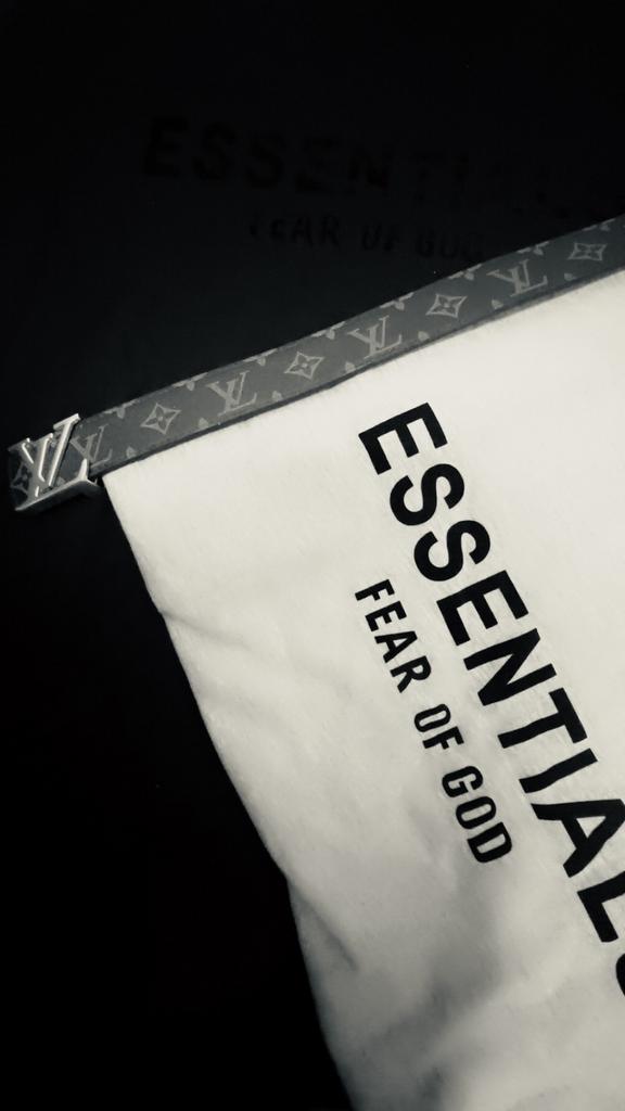 Essentials, Ophalen of Verzenden, Nieuw, Overige maten