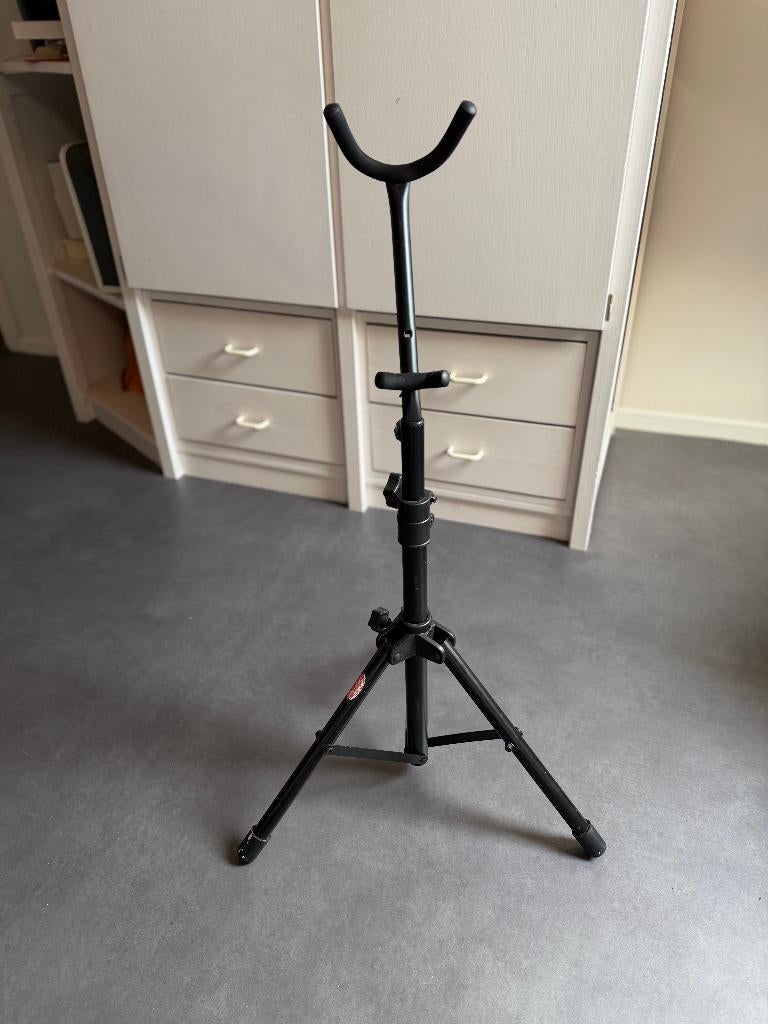 Muziekstandaard saxofoon, Muziek en Instrumenten, Ophalen of Verzenden, Zo goed als nieuw, Muziekstandaard, Saxofoon