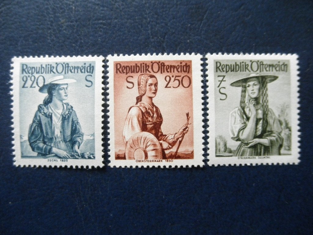 Postzegels Oostenrijk 1952 klederdracht - cw 20,00 postfris, Postzegels en Munten, Postzegels | Europa | Oostenrijk, Ophalen of Verzenden