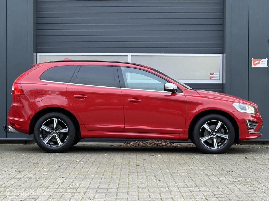 Volvo XC60 2.0 D3 Geartronic-8 R-design Unieke auto-nav-trek, Auto's, Volvo, 1800 kg, 4 cilinders, Bedrijf, Automatische klimaatregeling