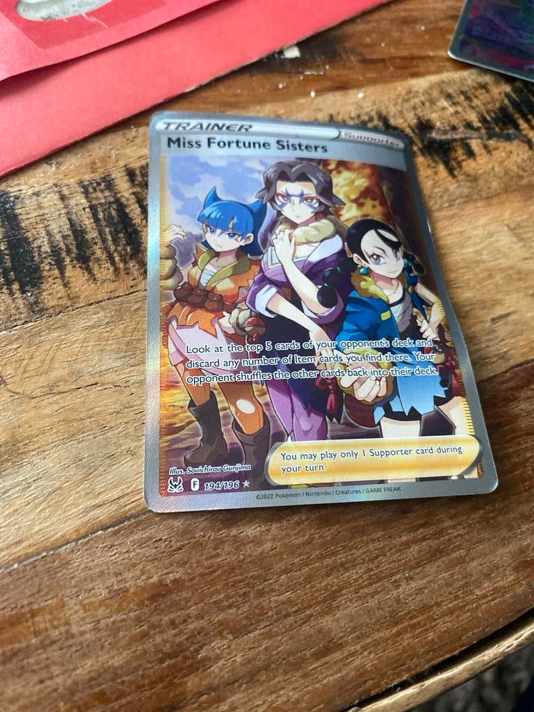 Miss Fortune Sisters Trainer Kaart Pokémon 194/196, Ophalen, Zo goed als nieuw, Losse kaart, Foil