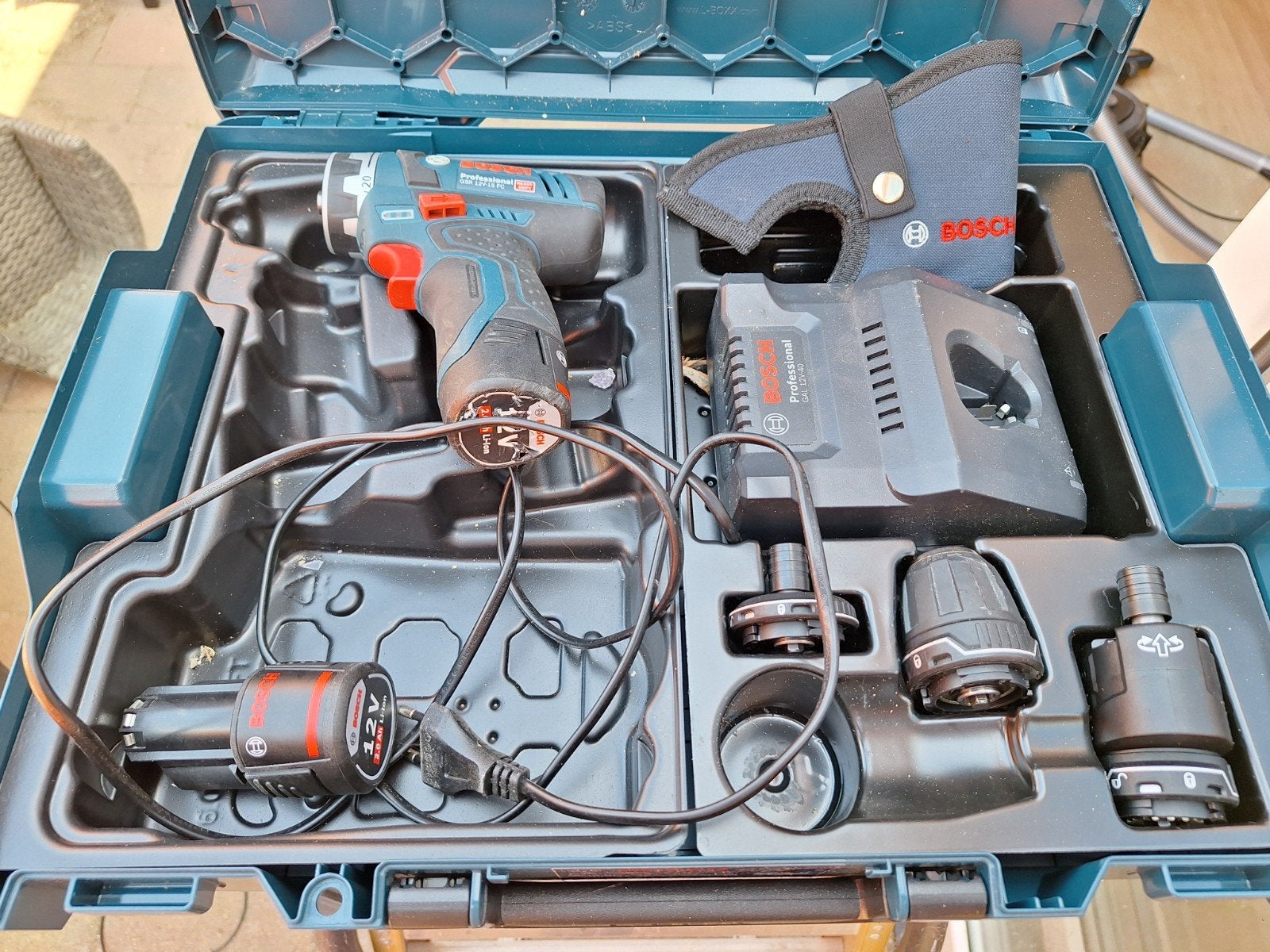 Bosch Professional Schroefmachine 12V met accessoires, Ophalen of Verzenden, Zo goed als nieuw, Minder dan 400 watt, Boor- en Schroefmachine