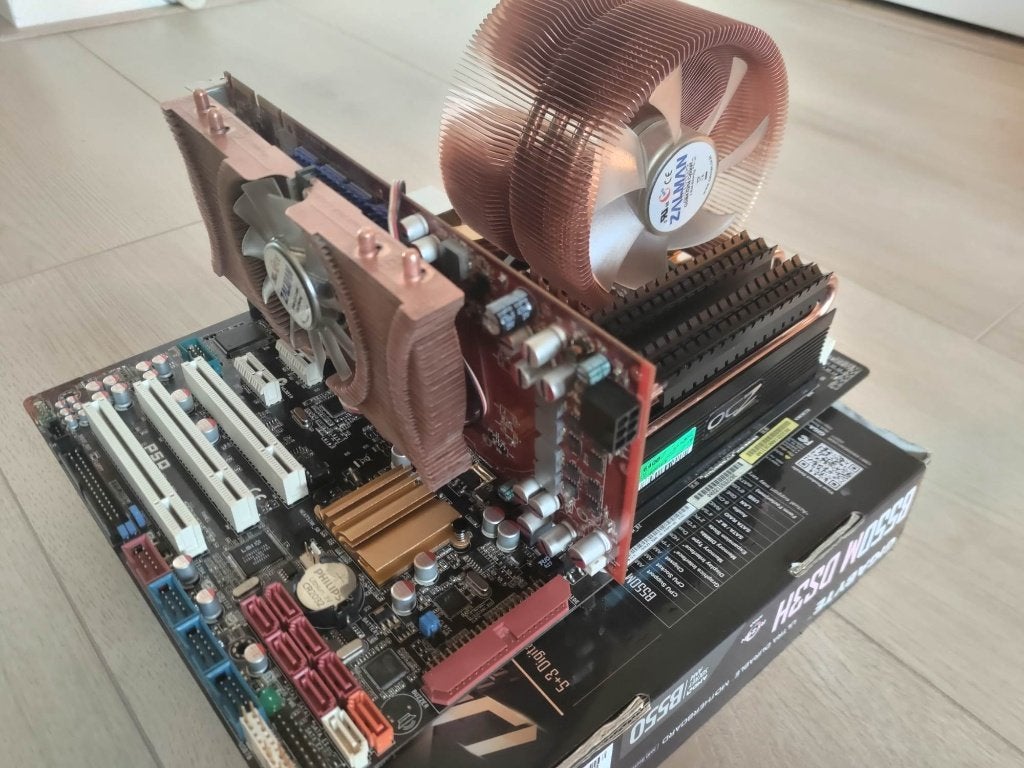Extreme Retro gaming set q6600 koperen koeling, Computers en Software, Moederborden, Refurbished, Ophalen of Verzenden