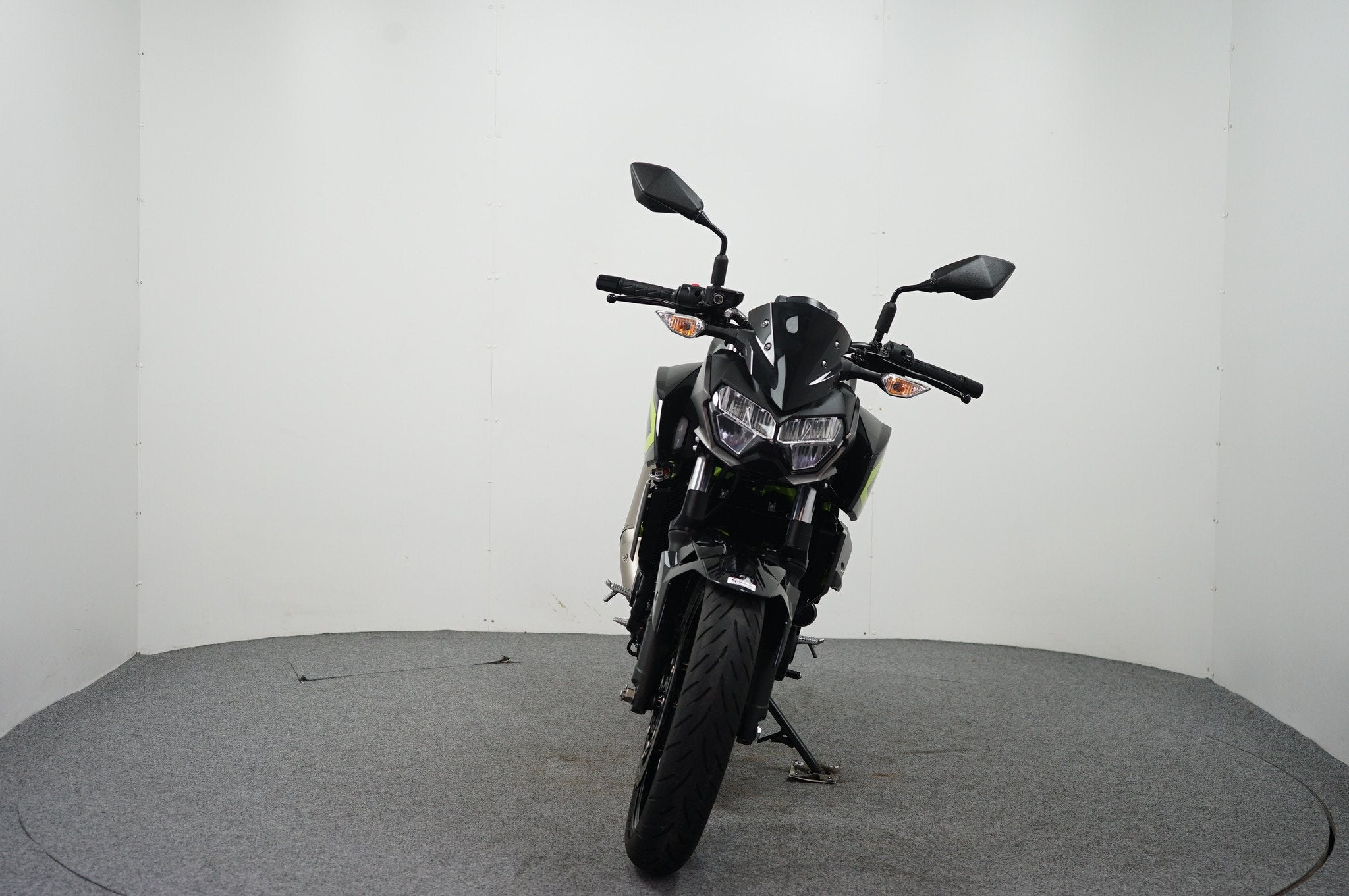 Kawasaki Z400 ABS, Motoren, 399 cc, ABS, Handgeschakeld, 12 t/m 35 kW