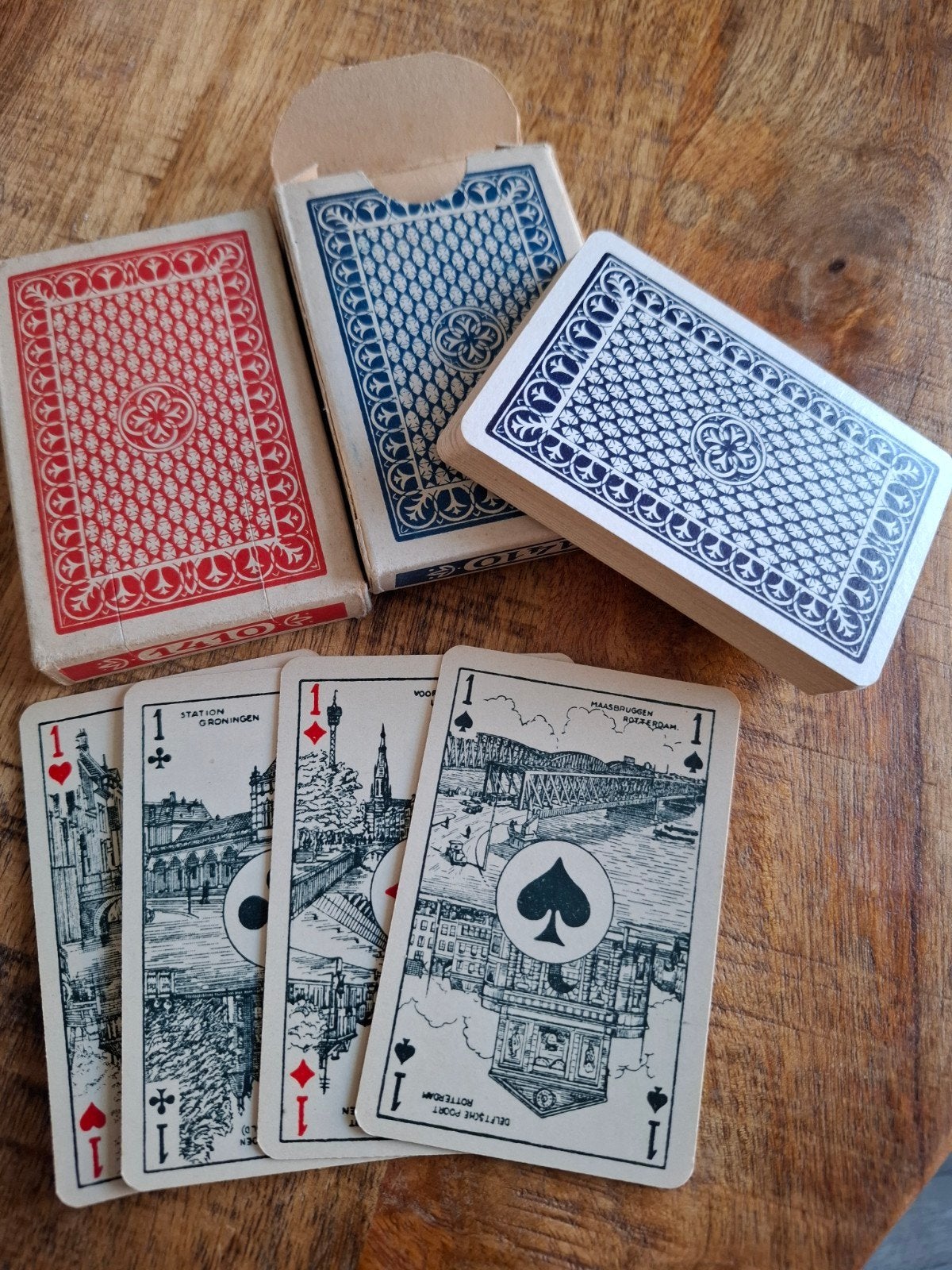 oude kaartspelen(rood en blauw), Verzamelen, Ophalen of Verzenden, Nieuw, Speelkaart(en)