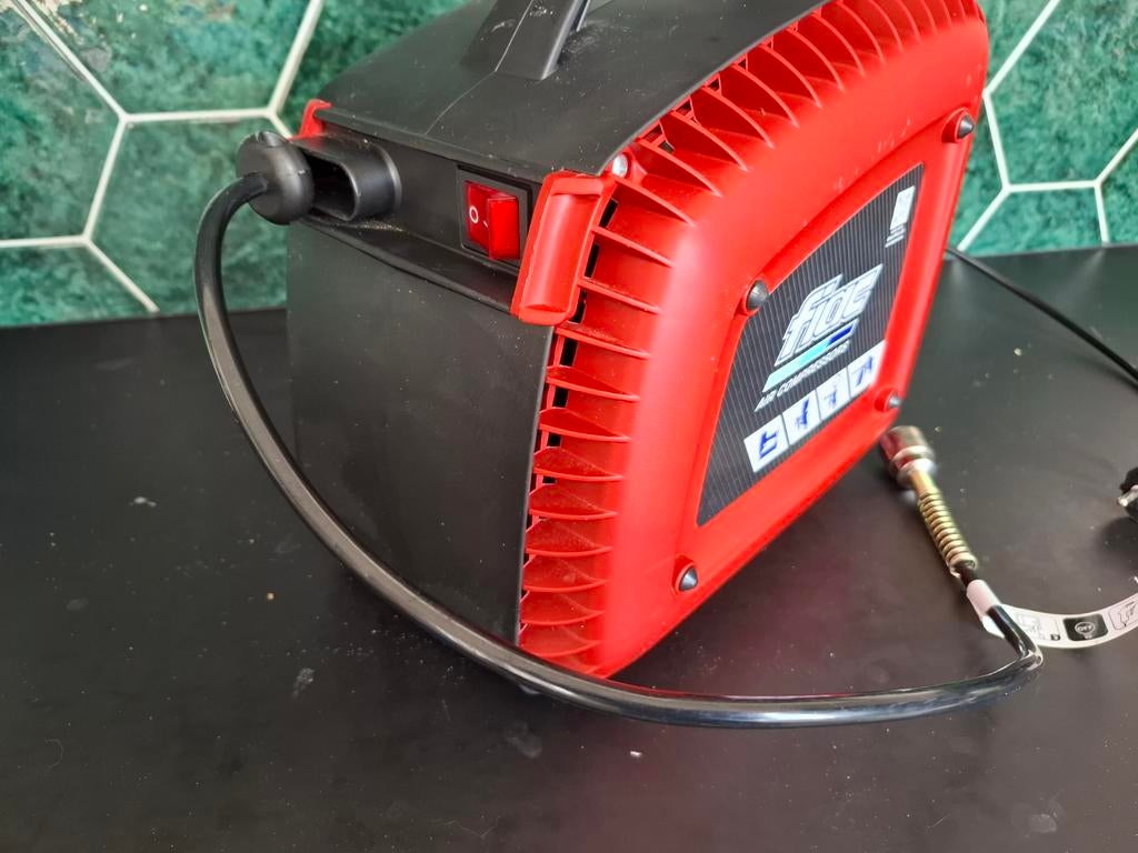Fiac Air Compressor - Compacte en Krachtige Luchtcompressor, Doe-het-zelf en Verbouw, Compressors, 6 tot 10 bar, Ophalen of Verzenden