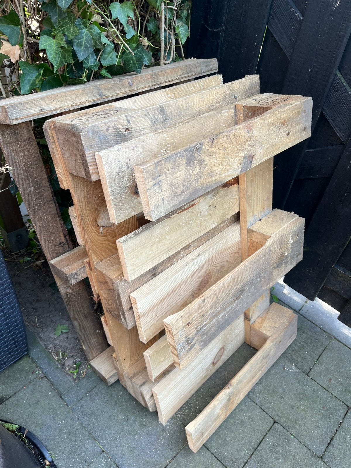 Gratis Schoon pallet hout, Ophalen, Zo goed als nieuw, Pallet, Minder dan 200 cm