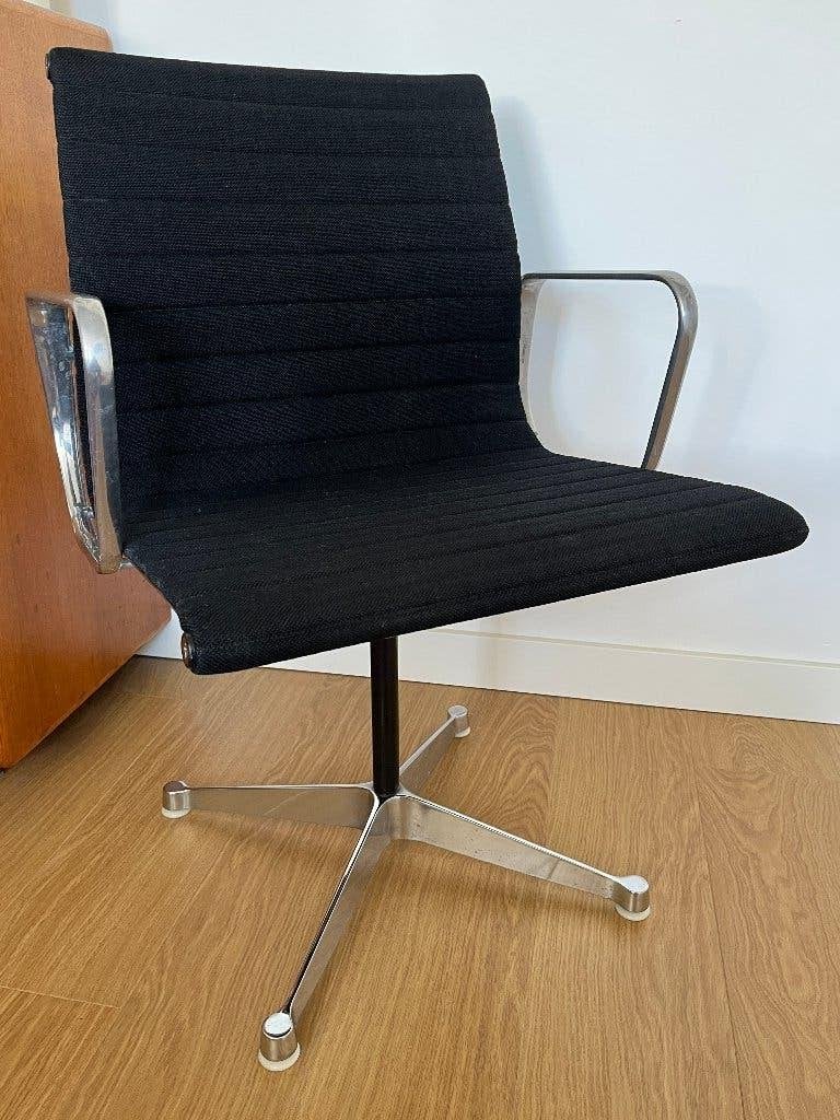 Vitra Herman Miller Eames EA107, Ophalen, Gebruikt, Zwart, Design
