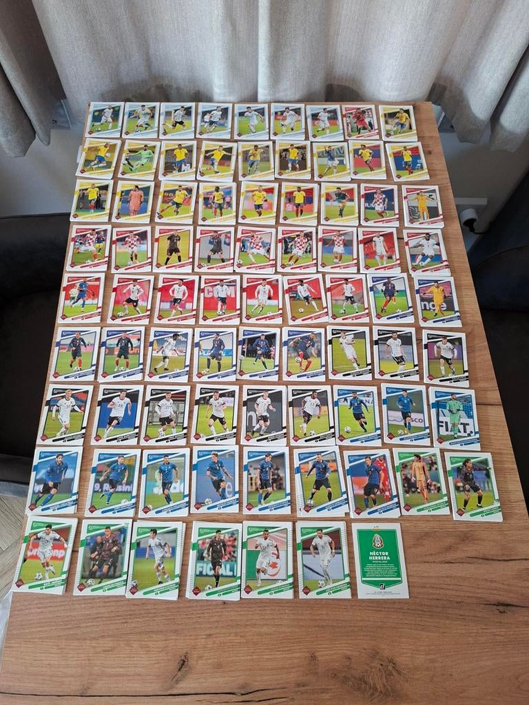 Panini Donruss 2021/2022 Heren Voetbal Kaarten - 793 stuks, Ophalen of Verzenden, Zo goed als nieuw, Meerdere plaatjes