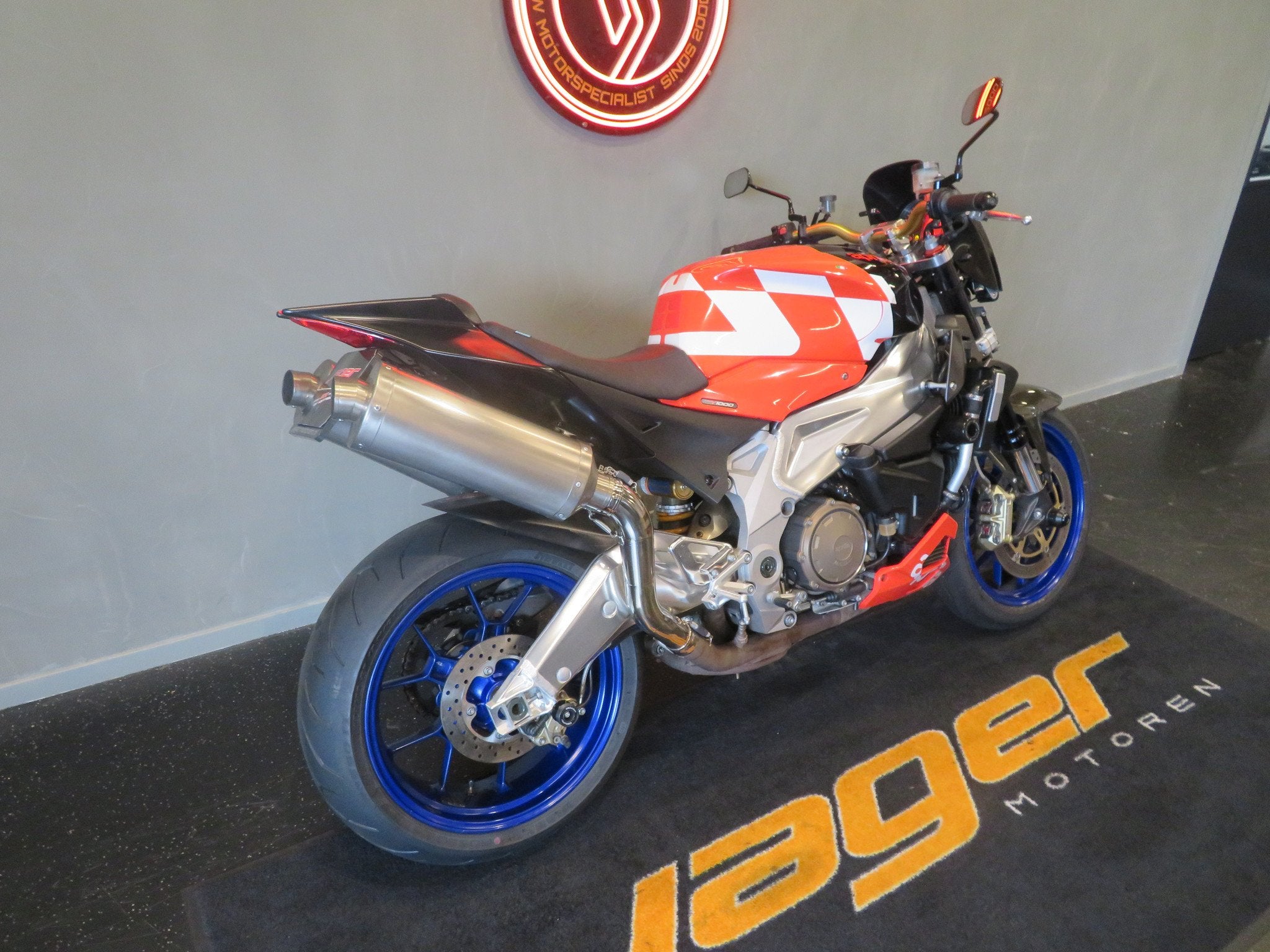 Aprilia TUONO 1000 R CUSTOM (bj 2006), Motoren, Motoren | Aprilia, Bedrijf, Meer dan 35 kW, Overig, 998 cc