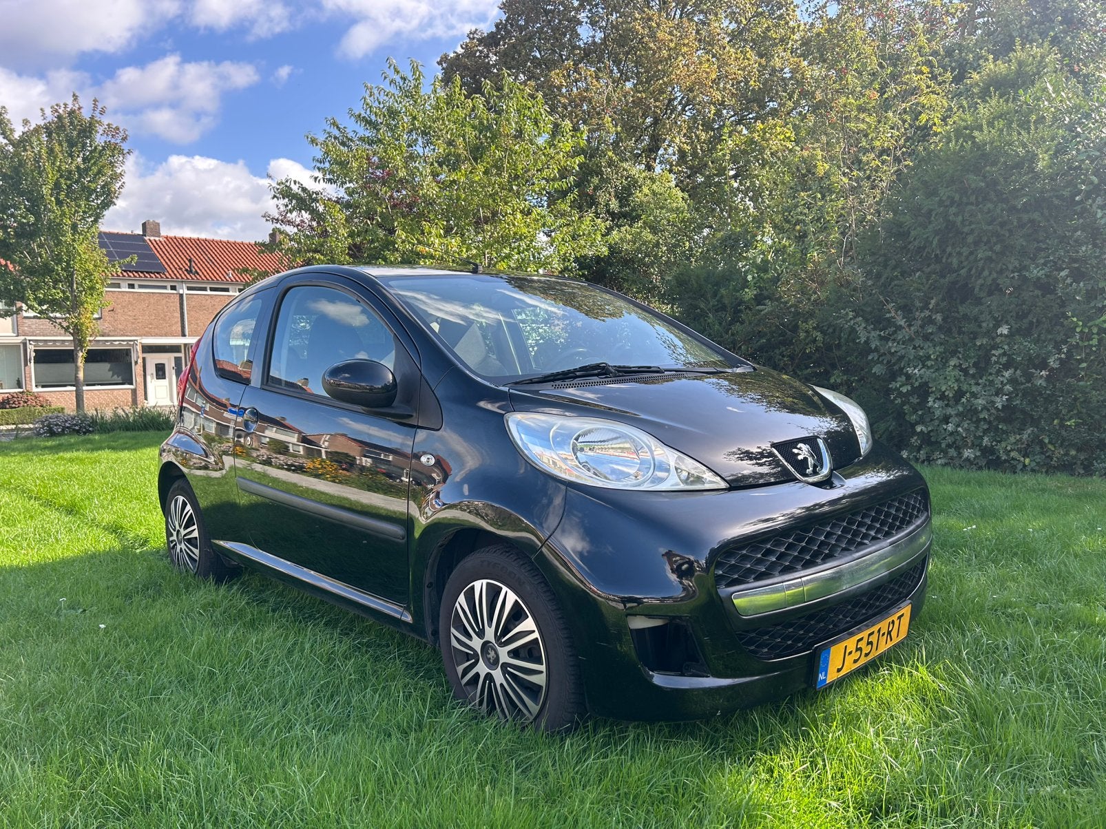 Peugeot 107 1.0 12V 3DR 2009 Zwart, Voorwielaandrijving, 4 stoelen, Bedrijf, Handgeschakeld