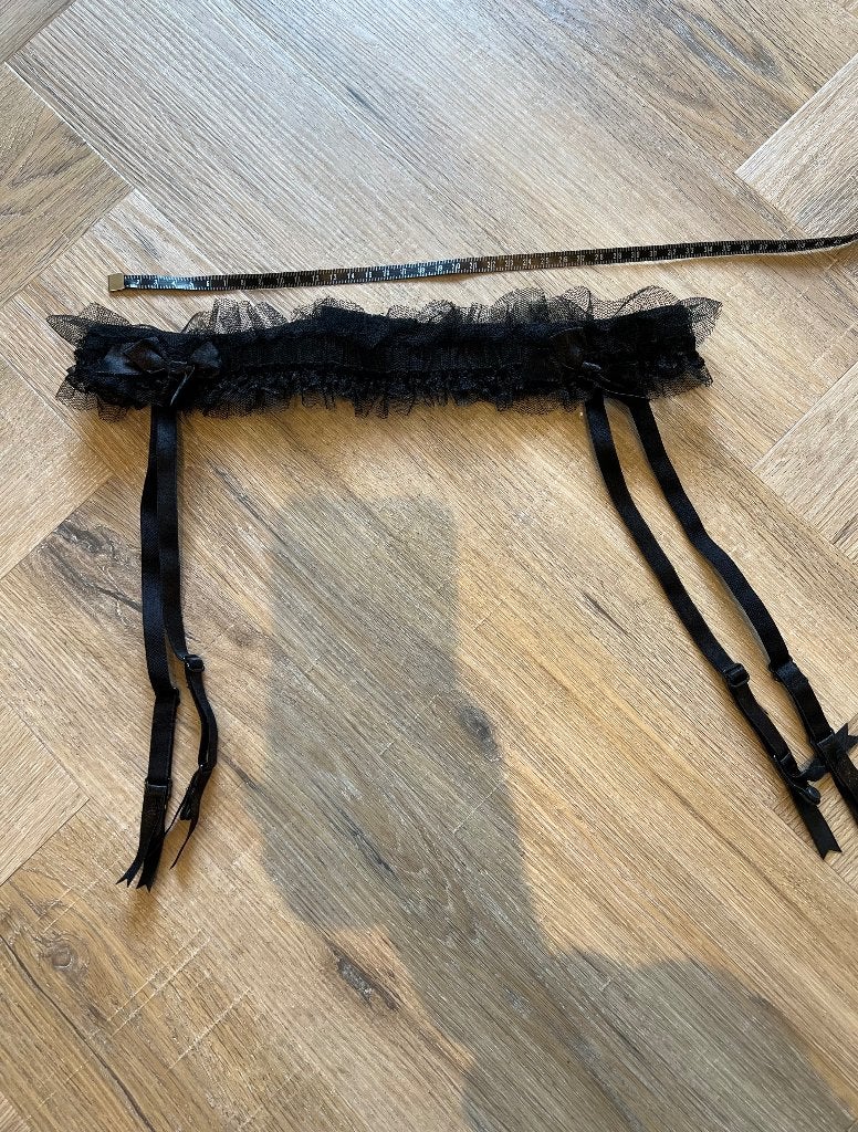 Nieuw zwart Hunkemoller jarretel one size kant sexy lingerie, Hunkemöller, Ophalen of Verzenden, Zwart, Overige typen