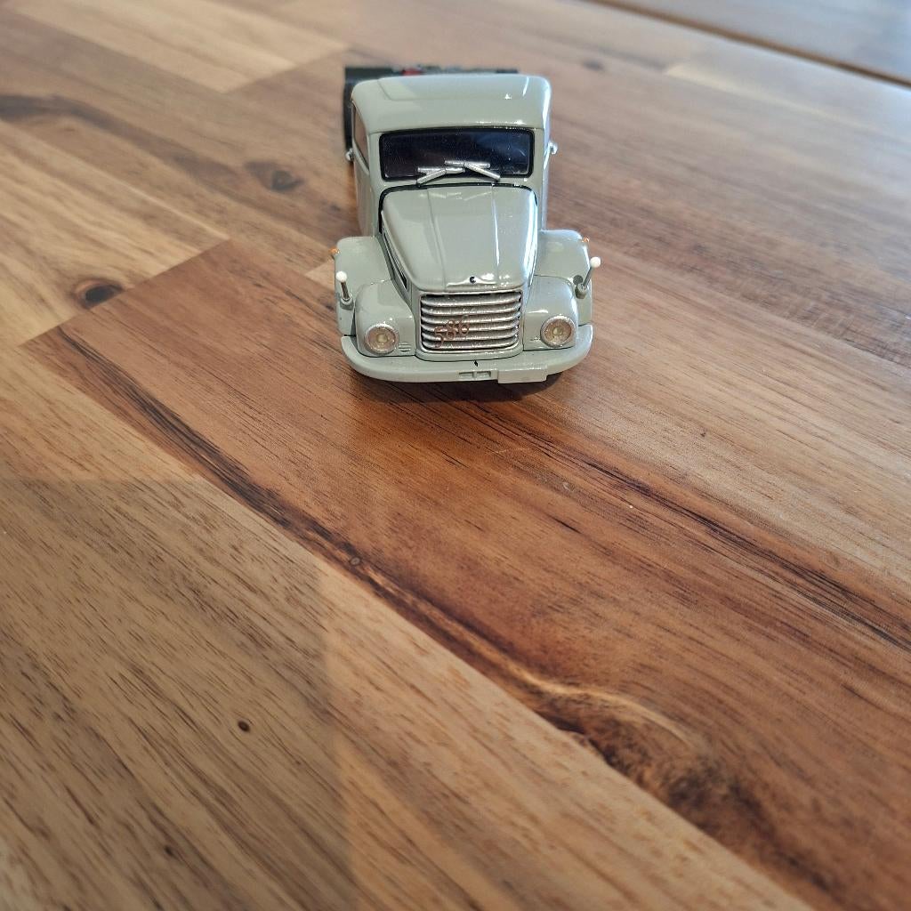 STEYER 586 BAKWAGEN CHASSIS  + BREEDTE STOKKEN NIEUW .G.O., Hobby en Vrije tijd, Modelauto's | 1:50, Verzenden, Nieuw, Bus of Vrachtwagen