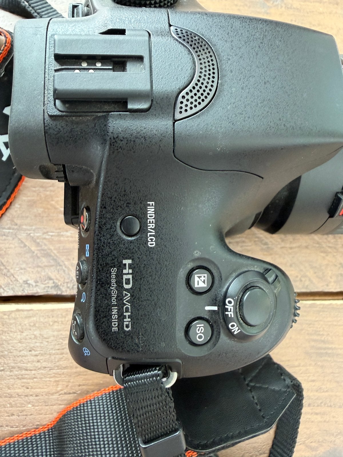 Sony SLT-A65V met Tamron 18-270mm lens, Gebruikt, Spiegelreflex, Beeldstabilisatie, Ophalen of Verzenden