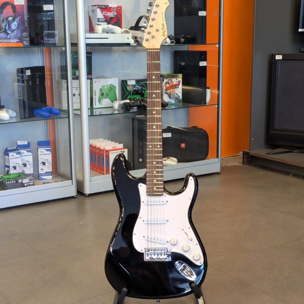 Harley Benton Standard Series Zwart Elektrische gitaar, Harley Benton, Zo goed als nieuw, Support@harleybenton.com, Wilhelmstr. 20
21244 Buchholz in der Nordheide
Germany