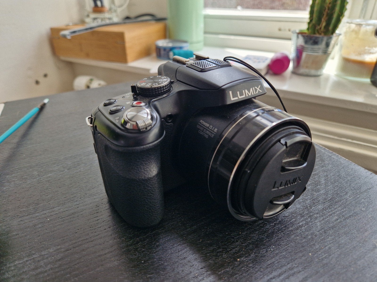 Panasonic Lumix FZ200 Bridgecamera met tas en accessoires, Audio, Tv en Foto, Fotocamera's Digitaal, Geheugenkaart, Gebruikt, Panasonic