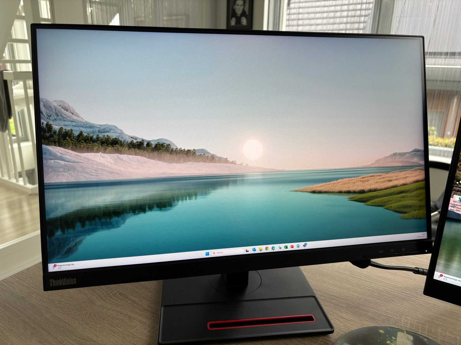 Lenovo ThinkVision P24q-20 QHD Monitor - Zo goed als nieuw, Ophalen, IPS, In hoogte verstelbaar, Zo goed als nieuw