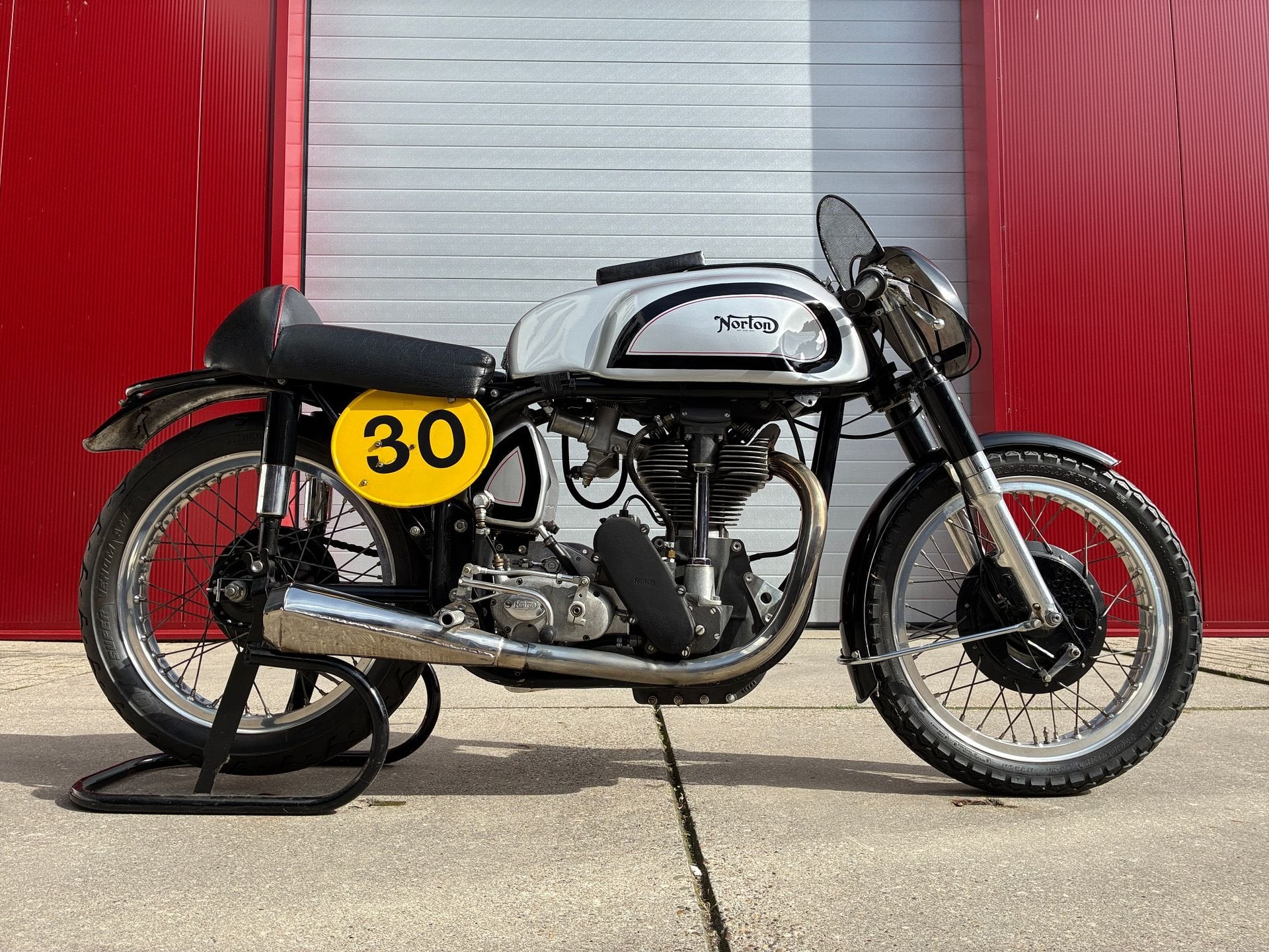 Norton, -, -, Bedrijf, Super Sport