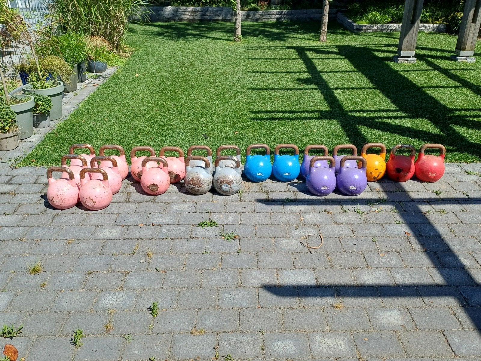 Professionele stalen kettlebells | Diverse gewichten |, Sport en Fitness, Fitnessmaterialen, Ophalen, Gebruikt, Benen, Kettlebell