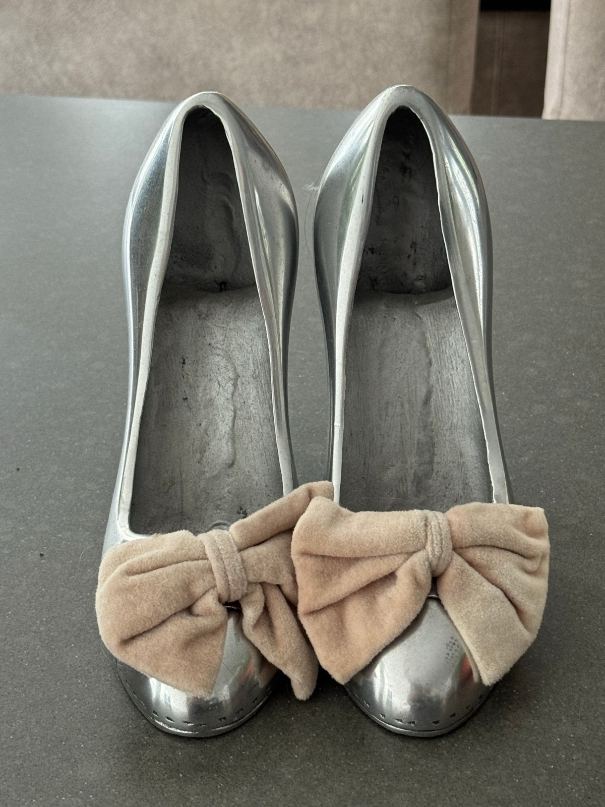 Riviera Maison pumps zilver met strik, Gebruikt, Ophalen of Verzenden, Landelijk, Metaal