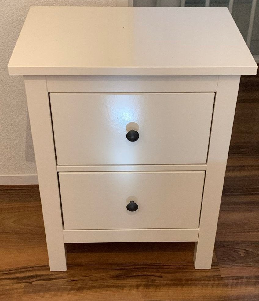 GRATIS Ikea (nacht) kastje, Huis en Inrichting, Slaapkamer | Nachtkastjes, Ophalen, Zo goed als nieuw, Minder dan 45 cm