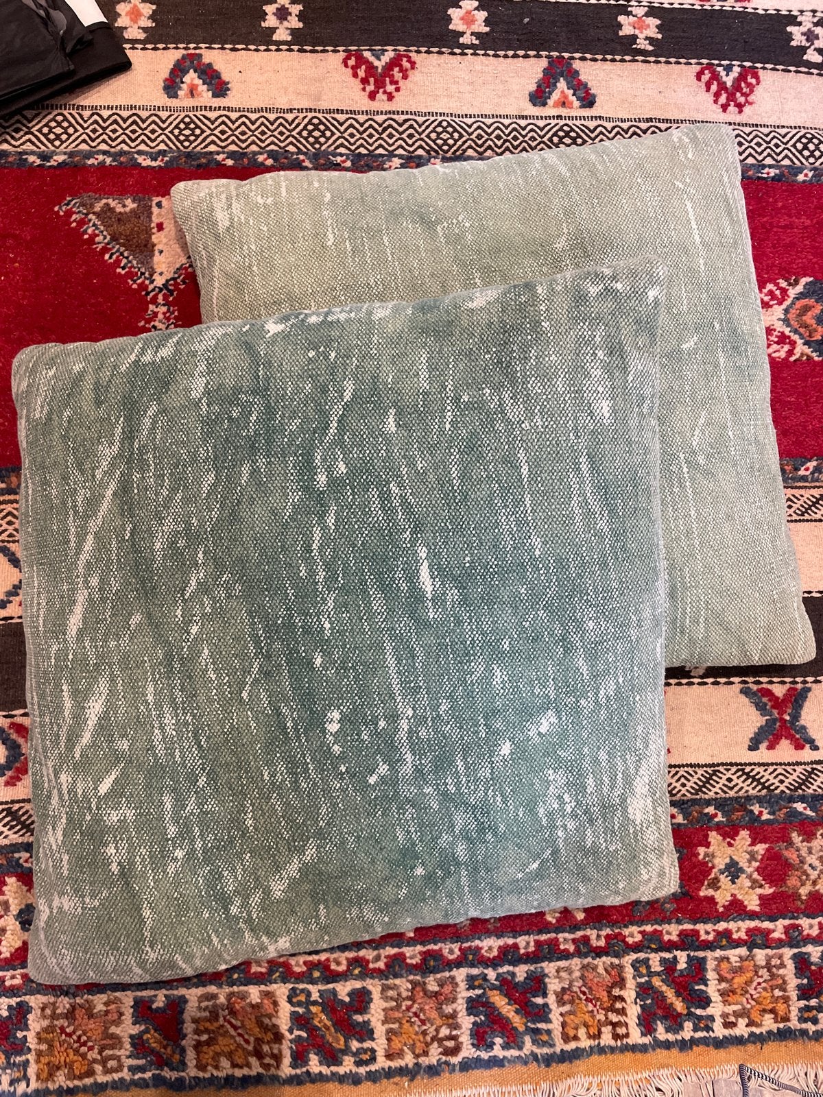 Set van 2 Mysons sierkussens, 60cm x 60cm, Ophalen, Zo goed als nieuw, Groen, Vierkant
