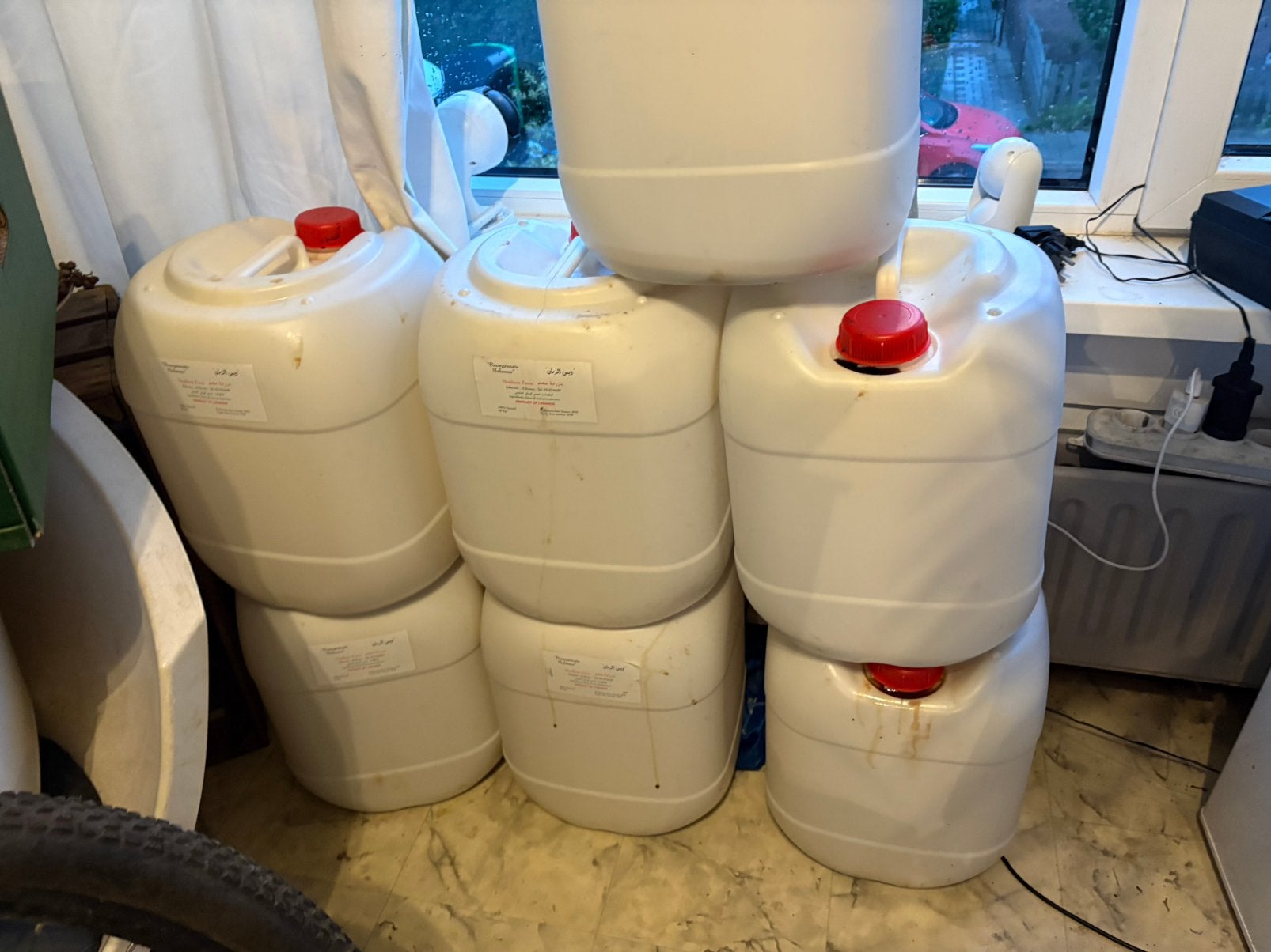 Stevige grote voedsel jerrycans 22 liter vaten vlot tonnen, Doe-het-zelf en Verbouw, Kratten en Dozen, Ophalen, Gebruikt, ., Overige typen