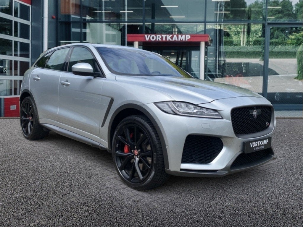 Jaguar F-PACE 5.0 V8 SVR AWD 360-CAM/GLAS-DAK/ELEK-KLEP/MERI, Auto's, Met garantie (alle), Leder, Bedrijf, 2076 kg