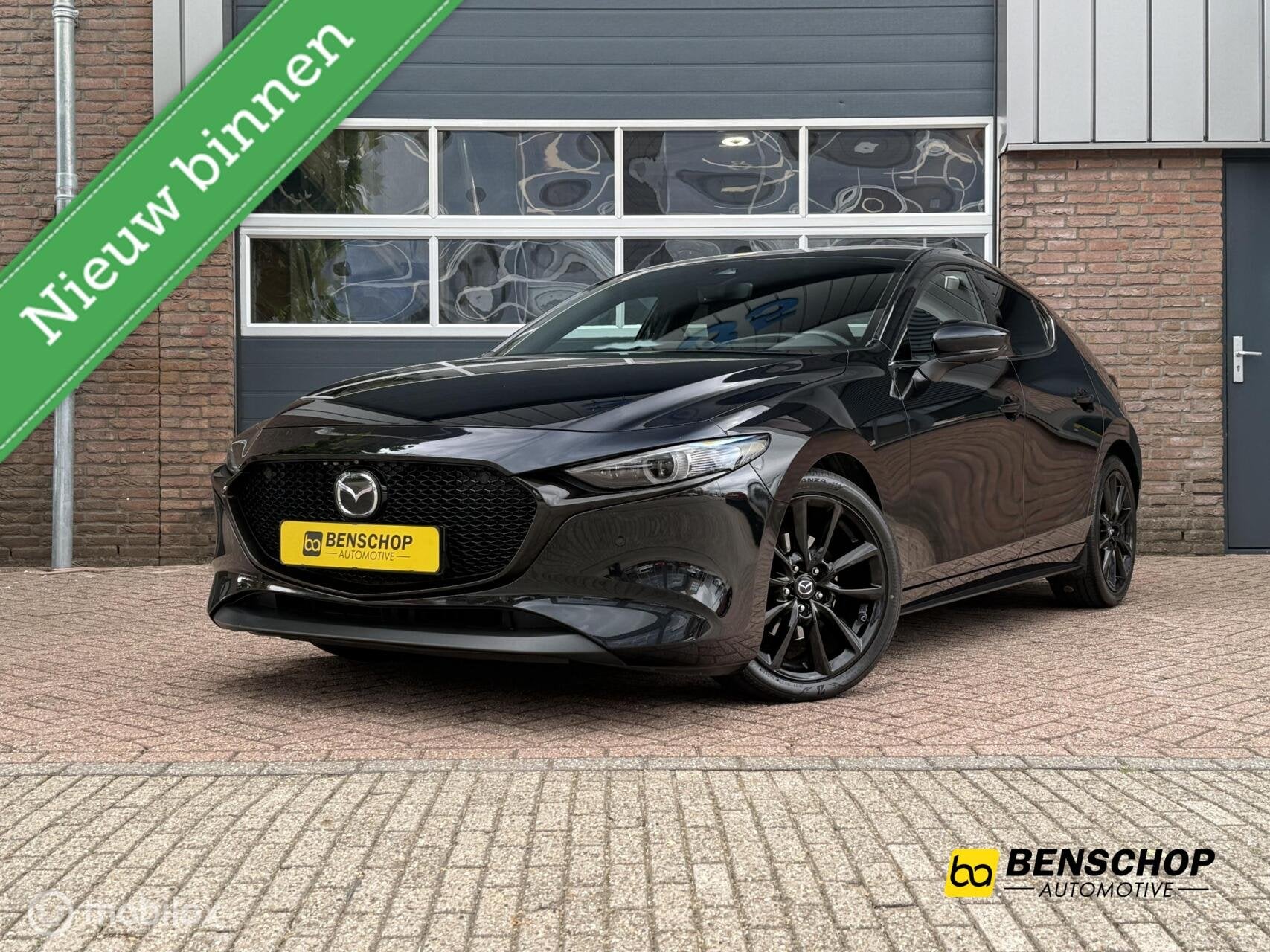 Mazda 3 2.0 e-SkyActiv-X M Hybrid 180 Luxury AWD Leer Bose N, Auto's, 1998 cc, 4 cilinders, 179 pk, Zwart