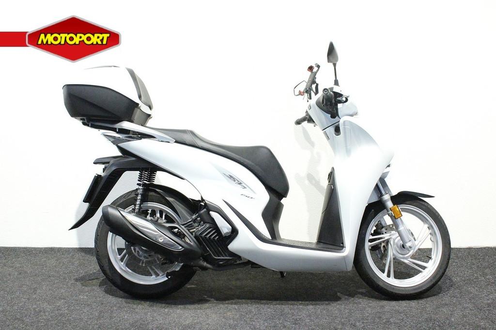 Honda SH150i ABS, Scooter, Bedrijf