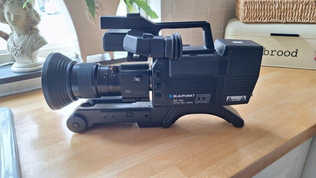 Blaupunkt camcorder svc-200 12 zoom met koffer, Ophalen of Verzenden, Batterij