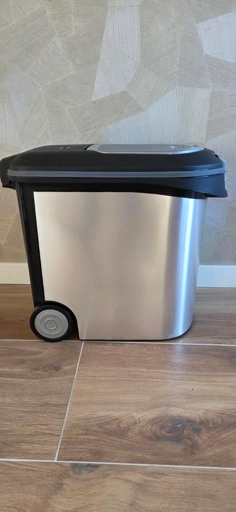 Curver voedselcontainer voor hond of kat-35 l, Ophalen, Hond
