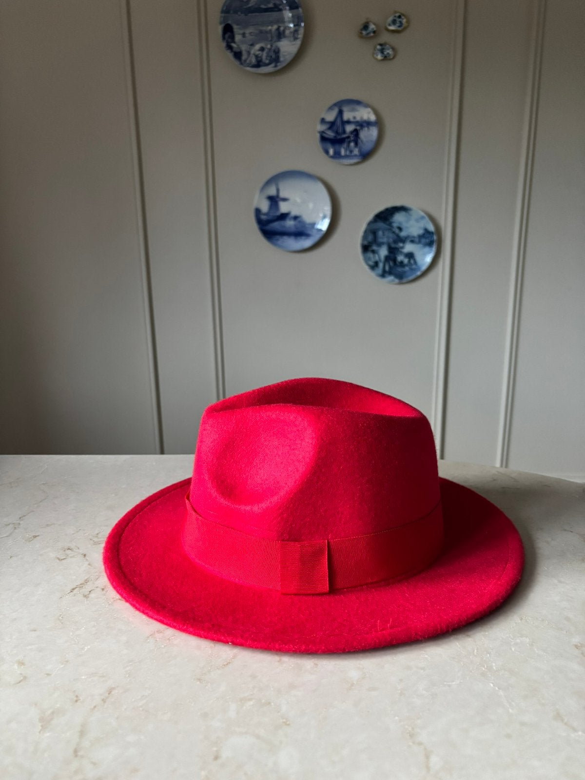 Stoere rode cowboyhoed voor meidhes maat 53,54 cm, hoed rood, Ophalen of Verzenden, Nieuw, Meisje, Hoed