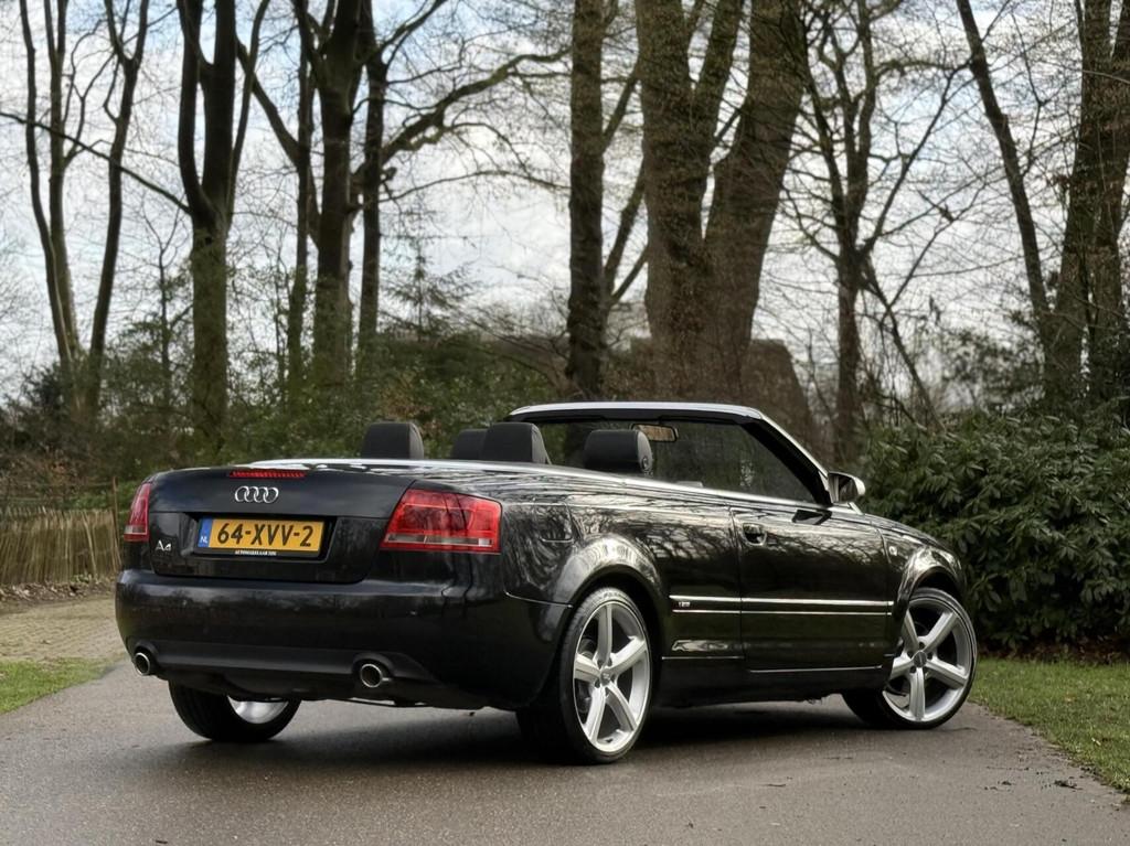 Audi A4 Cabriolet 1.8 Turbo Pro Line Exclusive / S-LINE, Auto's, Audi, Voorwielaandrijving, Bi-Xenon koplampen, Gebruikt, 4 cilinders