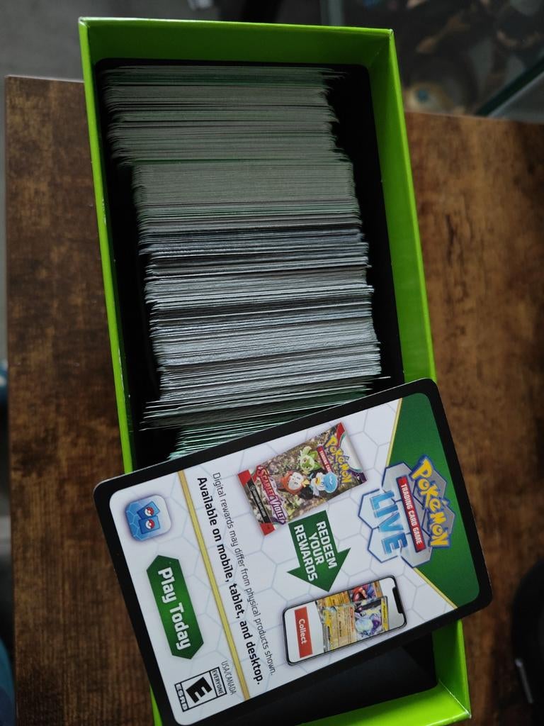Code cards Pokemon. +- 300 stuks, Hobby en Vrije tijd, Verzamelkaartspellen | Pokémon, Ophalen of Verzenden, Nieuw