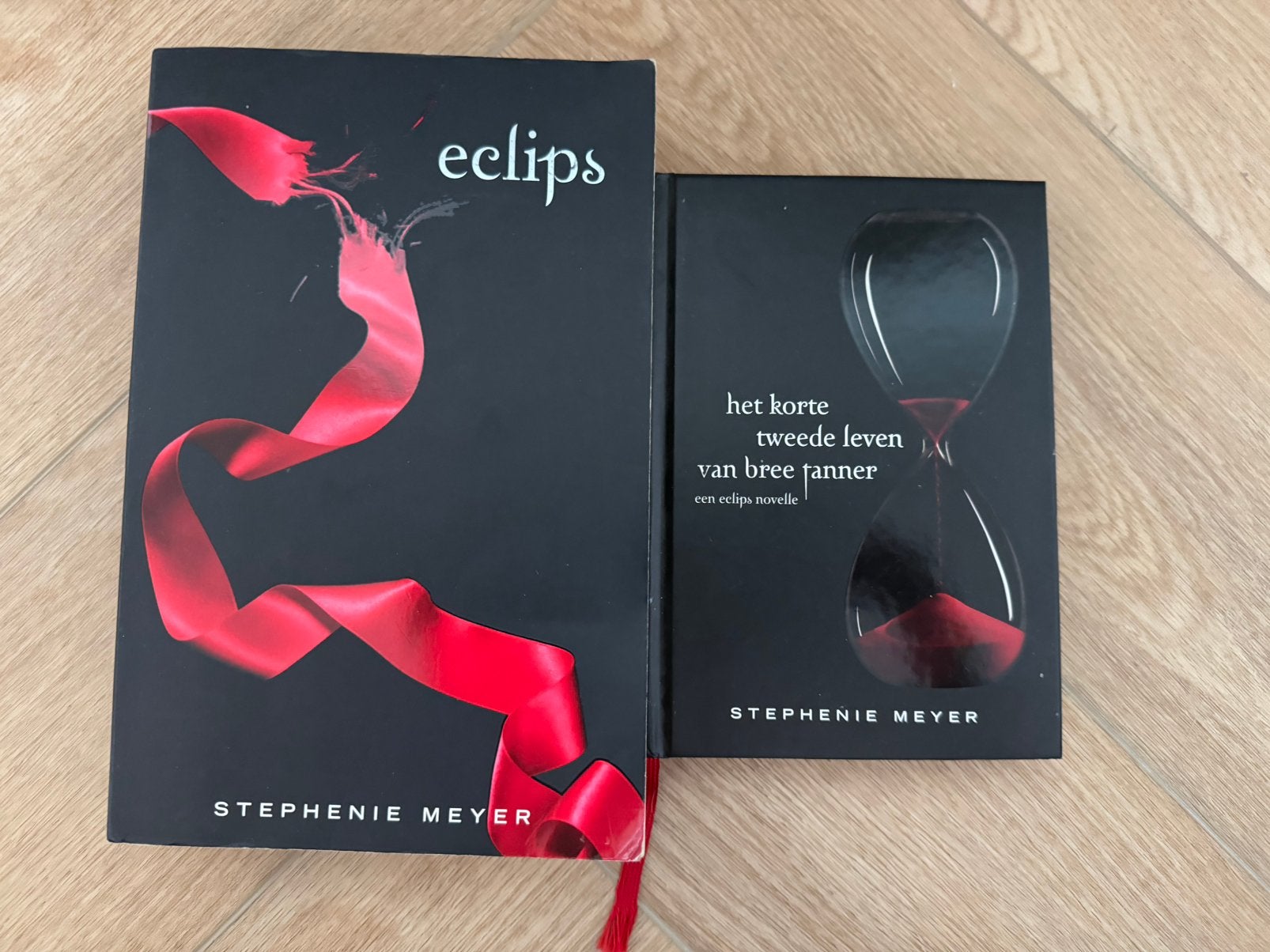 Boek: Eclips & het korte tweede leven van Bree Tanner, Verzenden, Zo goed als nieuw