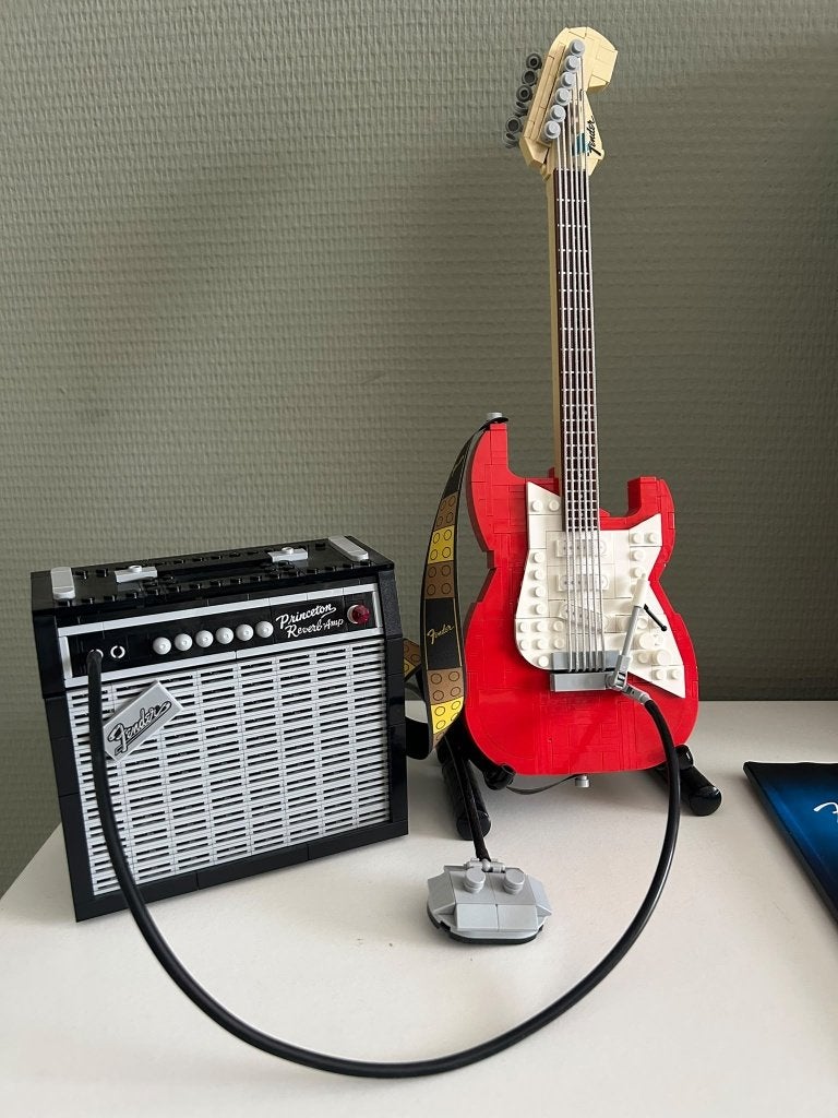 Lego IDEAS 21329 Fender Stratocaster, Lego, Ophalen of Verzenden, Complete set, Compleet