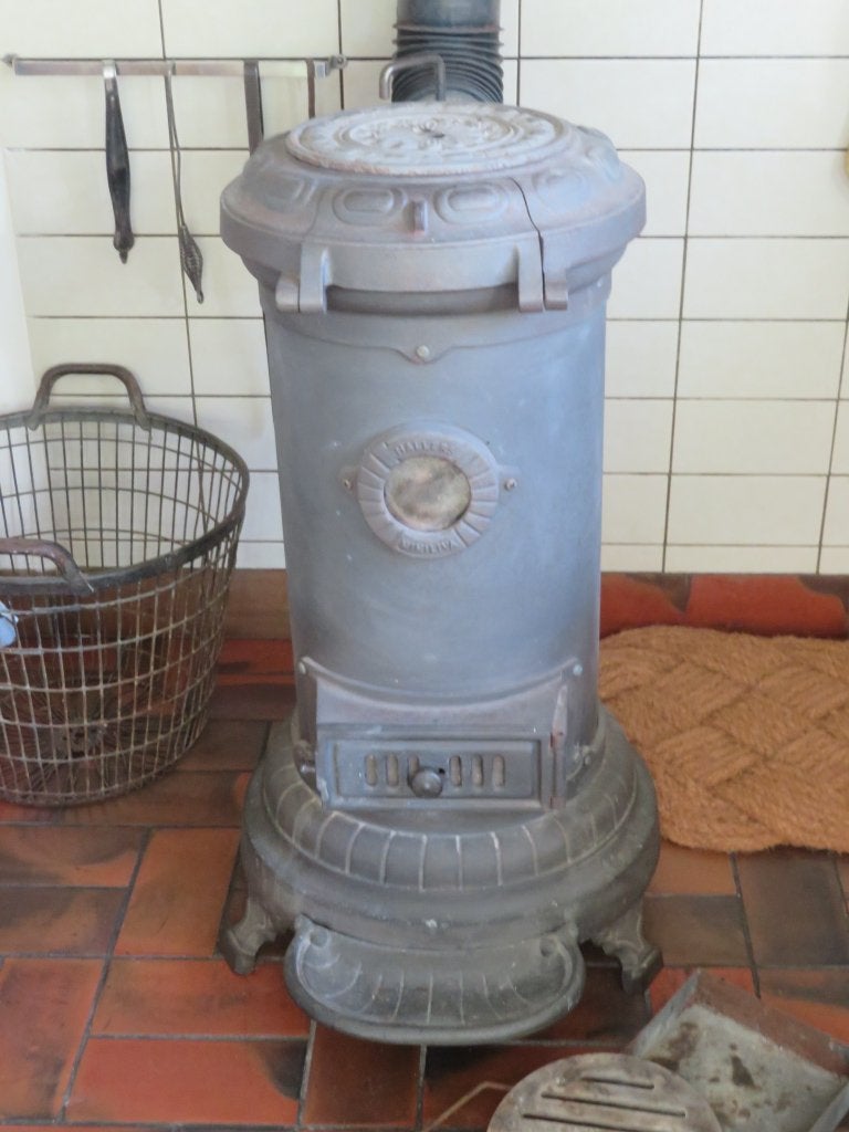 GIETIJZEREN KACHELTJE  €200, Ophalen, Gebruikt, Houtkachel, Vrijstaand