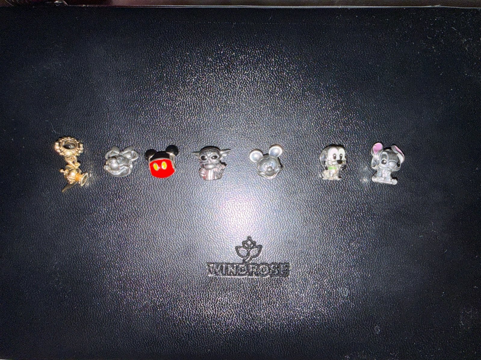 Pandora Disney Bedels - Diverse Figuren, Ophalen, Gebruikt, Pandora, 4 bedels of meer