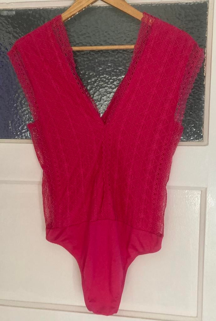 Nieuwe Body, Ophalen of Verzenden, Nieuw, Roze, Korte mouw