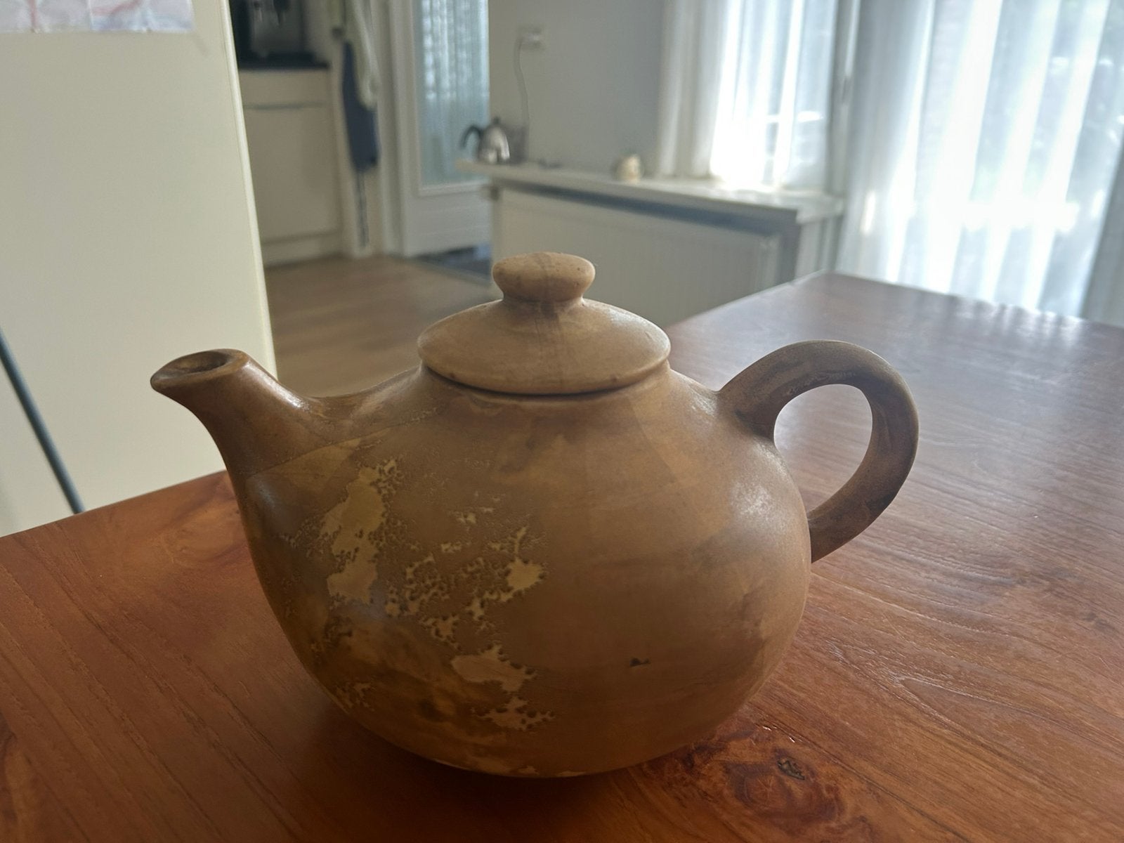 Theepot steen, Huis en Inrichting, Overige typen, Ophalen of Verzenden, Zo goed als nieuw, Overige stijlen
