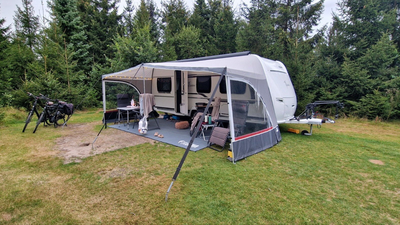 Brand Sunny SD caravanluifel. Uitneembare zijwanden maat 14, Ophalen of Verzenden, Zo goed als nieuw
