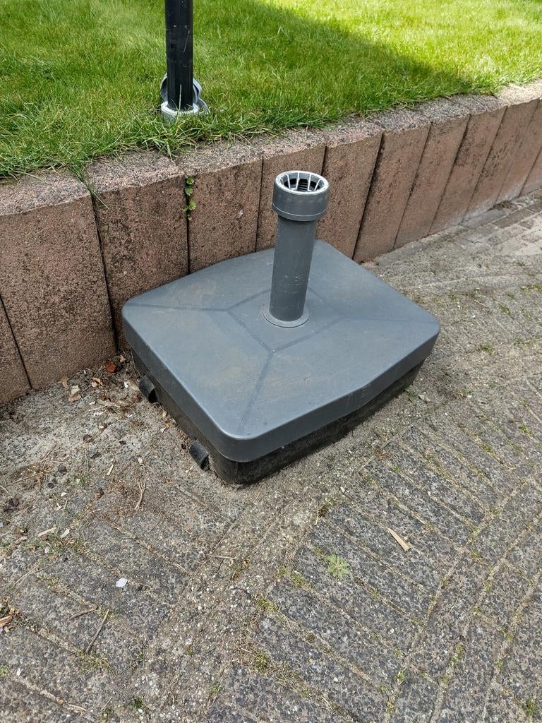 Parasolvoet 20-45mm kunststof verrijdbaar zand-water gevuld, Tuin en Terras, Parasols, Ophalen, Minder dan 1 meter, Parasolvoet