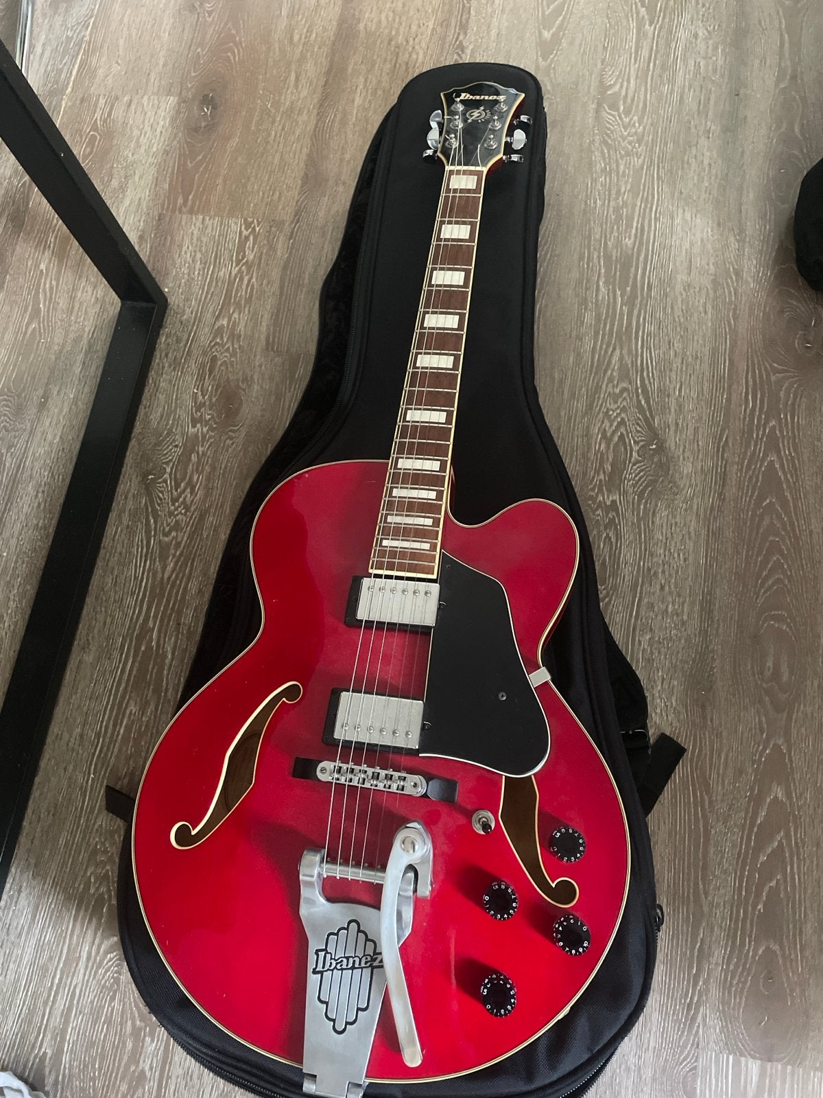 Ibanez Artcore AS73 Semi-Hollow Body Gitaar Rood, Muziek en Instrumenten, Ophalen of Verzenden, Zo goed als nieuw, Semi-solid body