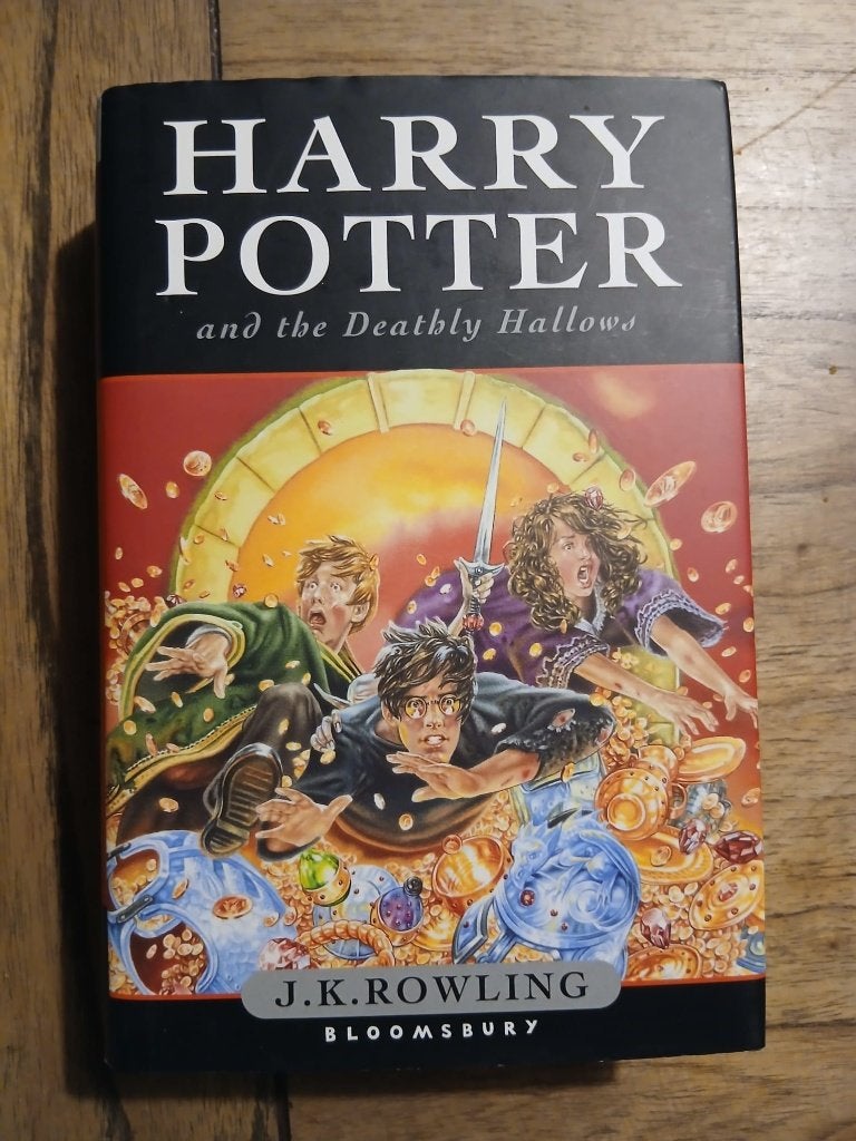 Harry Potter and the deathly hallows - UK 1st ed (hardcover), Boeken, Ophalen of Verzenden, Gelezen